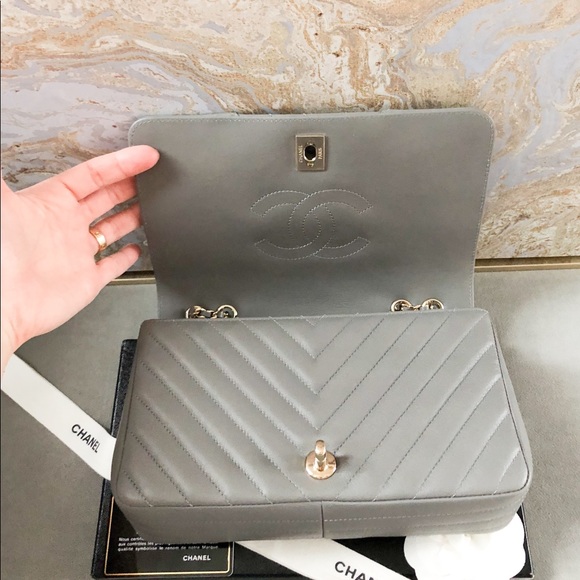 Chanel Calfskin Quilted Chevron Statement Flap Bag - Picture 7 of 8